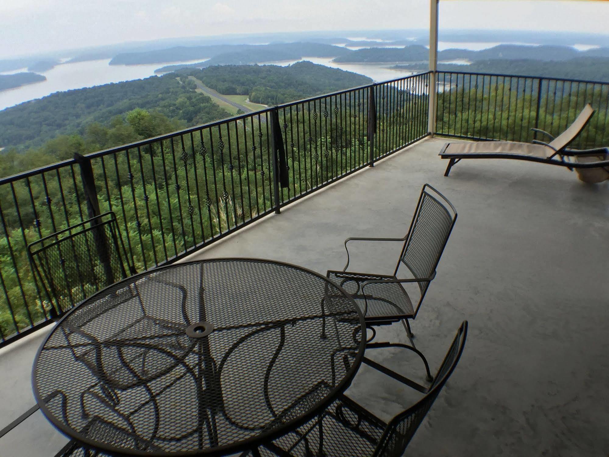 Whitney Mountain Lodge Lost Bridge Village ภายนอก รูปภาพ